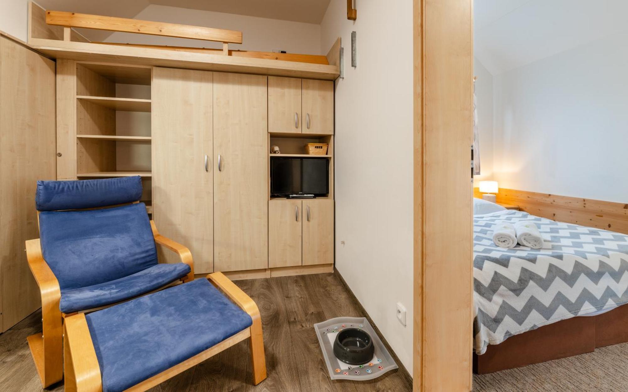 Rodinne Apartmany Rafael Bedrichov Bilik gambar
